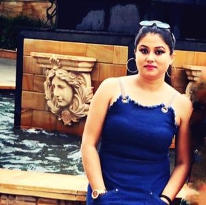 Meet your Posher, Kakoli